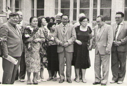 Жасырын камера әйелдер дәретхана порно онлайн Онлайн порно кончил