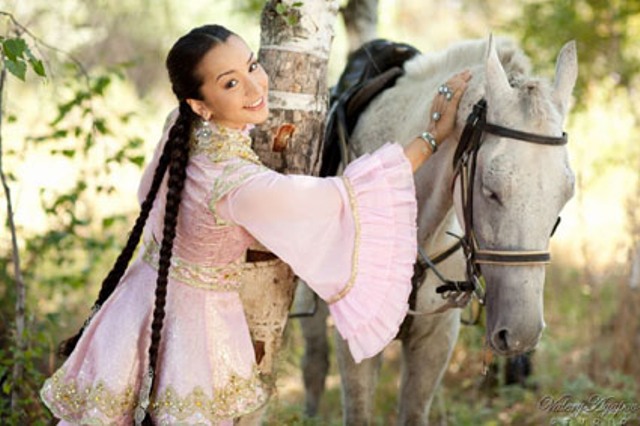 Керемет толық киска