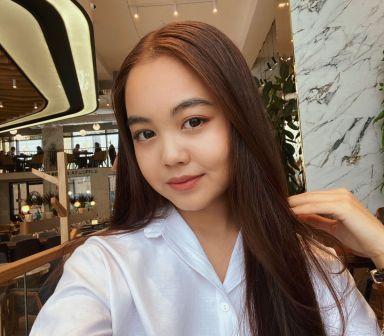 Позитивті жалаңаш қыздар