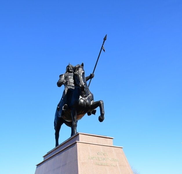 Ер адамның аталық безін порнографиялық жолмен алу