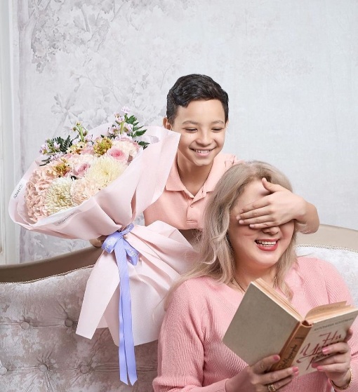 Бастық және оның Лизун