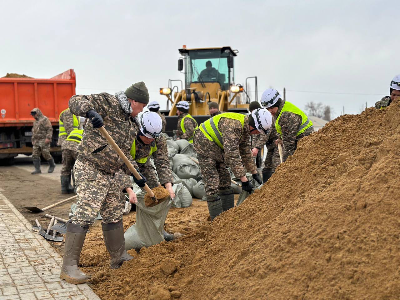 Анна Вески порно онлайн
