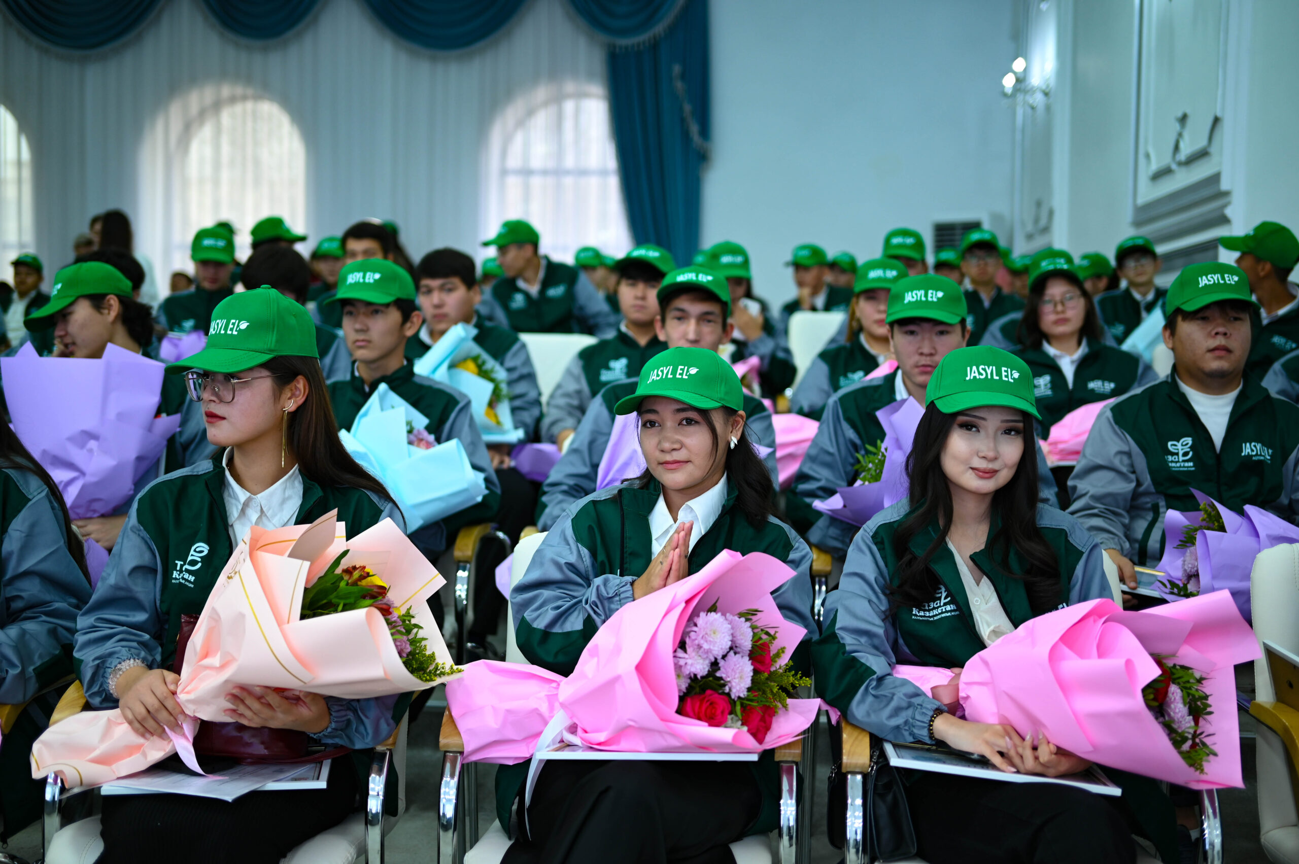 Қыз жыныстық қатынас пен видеоны ұнатқанда