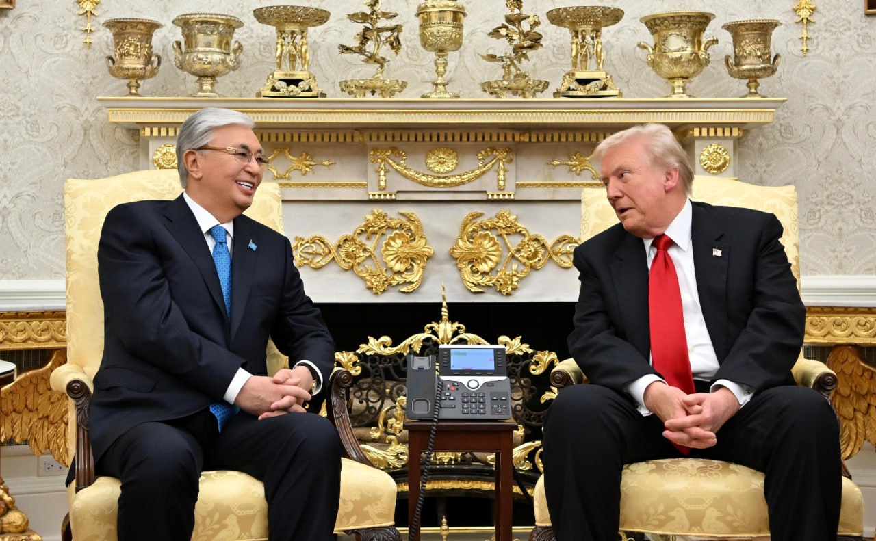 Үйленген әйелдерге арналған порномассаж Үйдегі тағамды ауызға береді